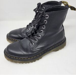 Dr Martens Luana Women Black Leather Air Wair Soles Bouncing Combat Boots Size 6